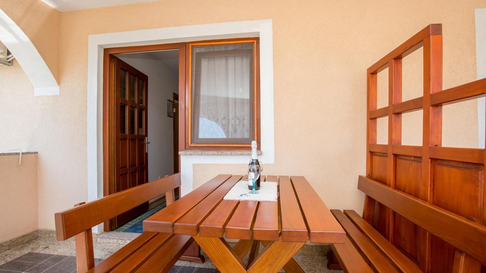 Apartment Branko Šilo Quarto foto
